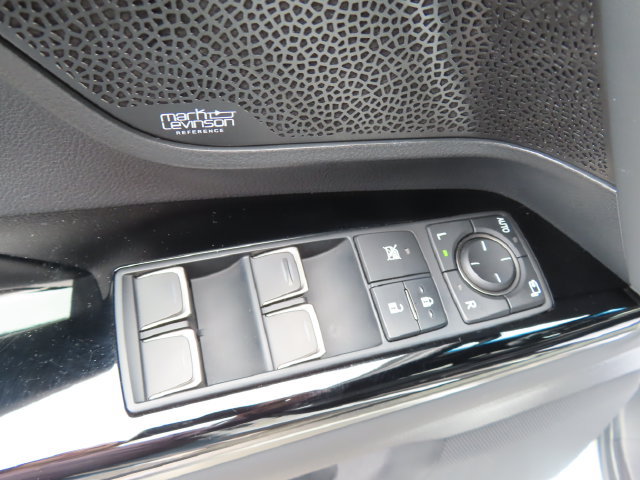 Used 2023 Lexus LX 600 F Sport AWD/4WD image 14