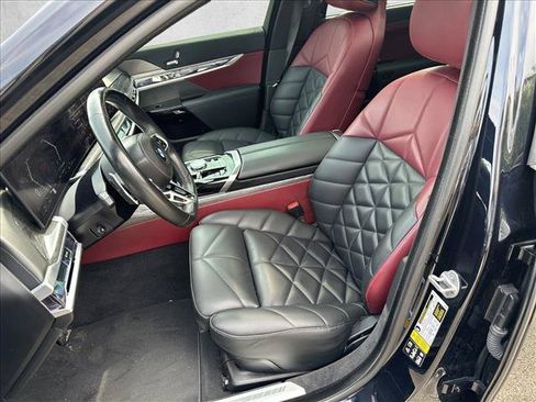 Used 2024 BMW 740i xDrive w/ M Sport Professional Package AWD/4WD image 12