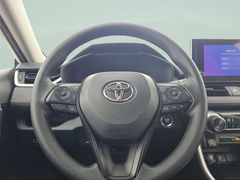 Used 2023 Toyota RAV4 XLE image 28