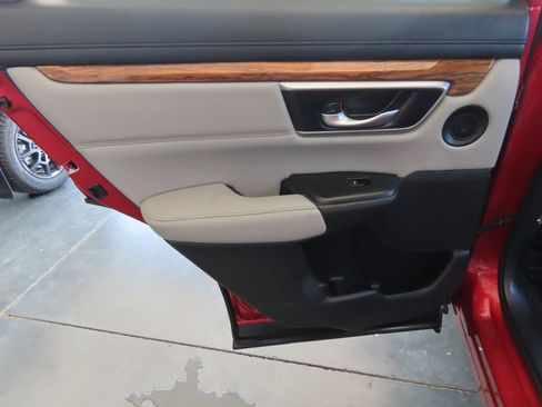 Used 2021 Honda CR-V Touring image 25