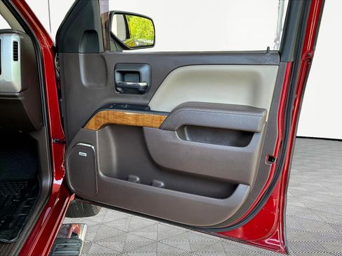 Used 2018 GMC Sierra 1500 SLT w/ SLT Premium Package AWD/4WD image 29