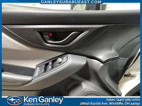 Used 2020 Subaru Crosstrek 2.0i Premium image 11