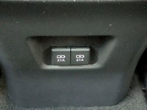 Used 2021 Toyota RAV4 XLE Premium FWD image 16