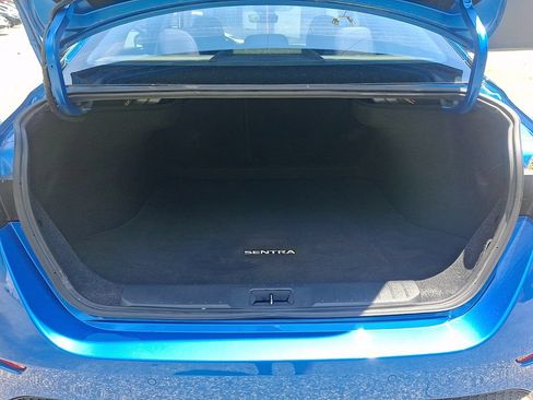 Certified 2020 Nissan Sentra SR w/ Electronics Package FWD image 29