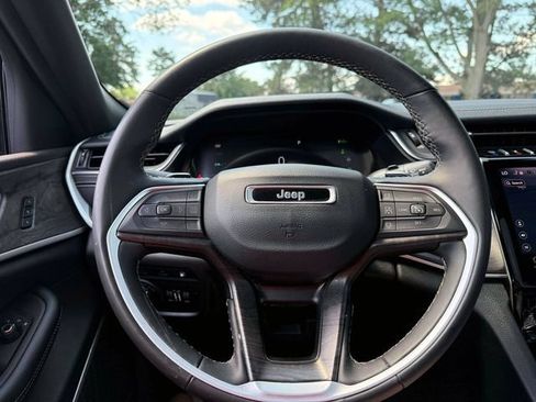 Certified 2024 Jeep Grand Cherokee Limited 4xe AWD/4WD image 23