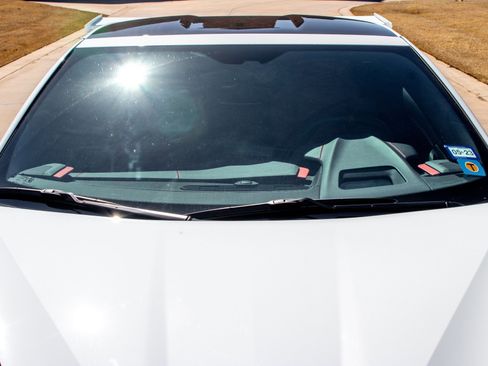 Used 2022 Chevrolet Corvette Stingray Preferred Cpe w/ Z51 Performance Package image 31