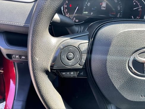 Used 2024 Toyota RAV4 XLE w/ Convenience Package image 23