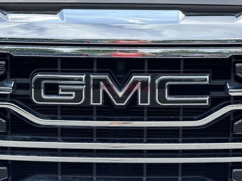 Used 2023 GMC Sierra 1500 SLT w/ SLT Premium Package AWD/4WD image 31