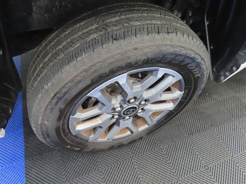 Used 2022 Toyota Tundra 1794 Edition AWD/4WD image 8