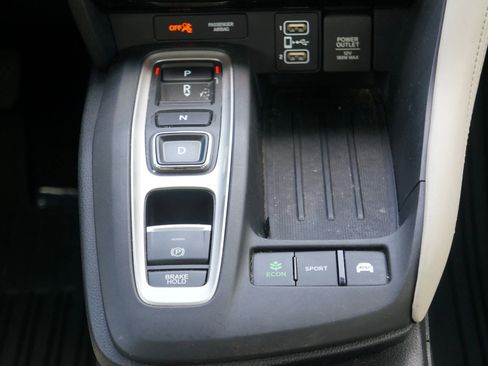 Used 2021 Honda Insight Touring image 40