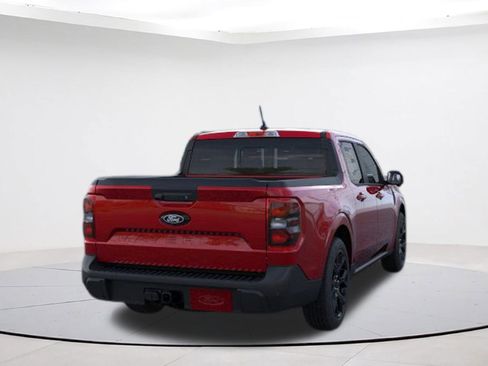 New 2025 Ford Maverick Lariat w/ Black Appearance Package image 8