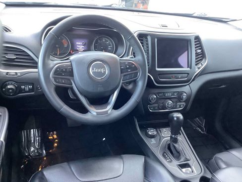 Used 2022 Jeep Cherokee Latitude Lux w/ Sun & Sound Group AWD/4WD image 9