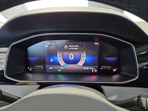 New 2026 Volkswagen Jetta SE FWD image 21