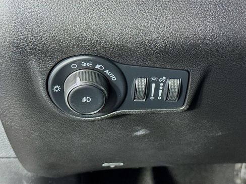 Used 2022 Jeep Compass Trailhawk w/ Trailhawk Elite Group image 11