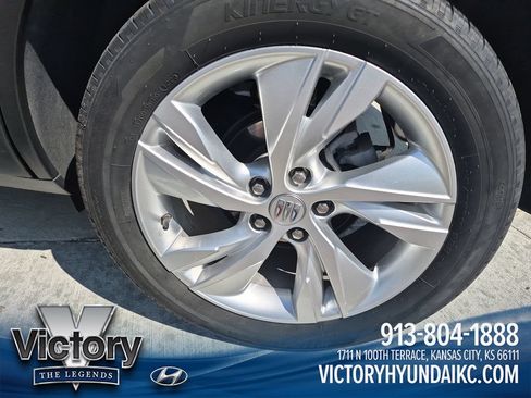 Used 2024 Buick Encore GX Preferred w/ Comfort Package AWD/4WD image 25