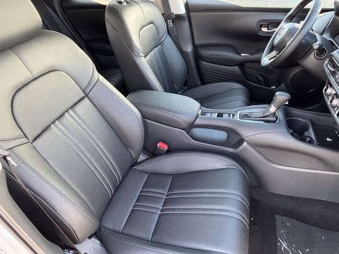 New 2027 Honda HR-V EX-L image 10