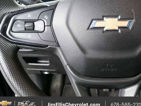 Used 2025 Chevrolet TrailBlazer LT image 9