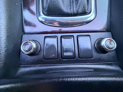 Used 2012 INFINITI EX35 Journey w/ Premium Pkg image 61