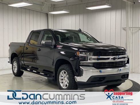 Used 2021 Chevrolet Silverado 1500 LT w/ Diesel Off-Road Package AWD/4WD image 1