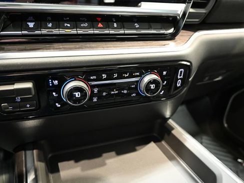 New 2026 Chevrolet Silverado 2500 LTZ image 18