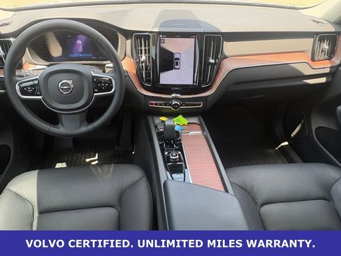 Certified 2023 Volvo XC60 B5 Plus w/ Climate Package AWD/4WD image 14