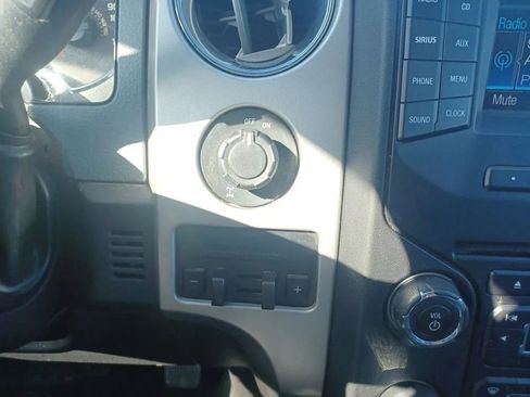 Used 2014 Ford F150 XLT w/ XLT Chrome Package image 14