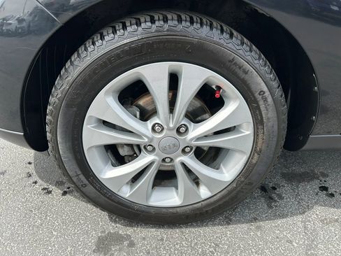 Used 2016 Kia Soul + w/ Primo Package image 25