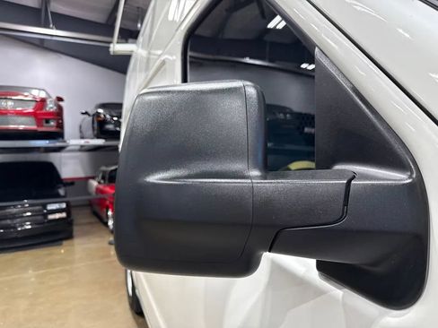 Used 2018 Nissan NV 2500 S RWD image 60