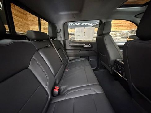 Used 2024 Chevrolet Silverado 1500 LTZ w/ Technology Package AWD/4WD image 37