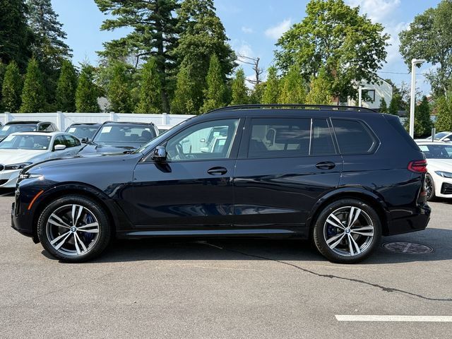 Used 2024 BMW X7 xDrive40i w/ M Sport Package AWD/4WD image 7