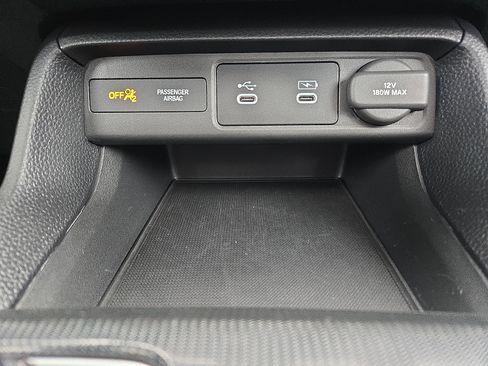 Certified 2025 Honda Civic Sport image 25