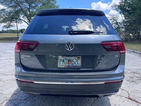 Used 2018 Volkswagen Tiguan SEL Premium FWD image 9