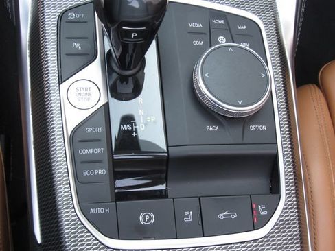 Used 2021 BMW M440i Convertible w/ Premium Package RWD image 26