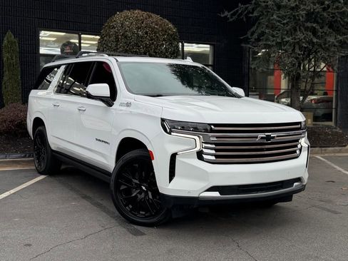 Used 2021 Chevrolet Suburban High Country w/ Premium Package image 7