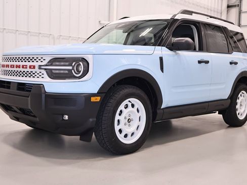 New 2026 Ford Bronco Sport Heritage w/ Convenience Package AWD/4WD image 4