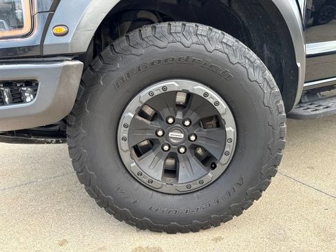 Used 2018 Ford F150 Raptor w/ Equipment Group 802A Luxury AWD/4WD image 57