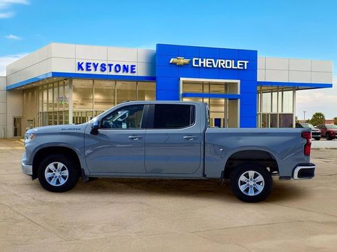 Used 2024 Chevrolet Silverado 1500 LT RWD image 4