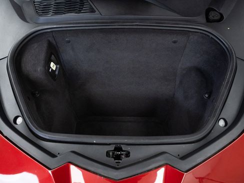 Used 2020 Chevrolet Corvette Stingray Premium Cpe w/ 3LT Preferred Equipment Group image 9