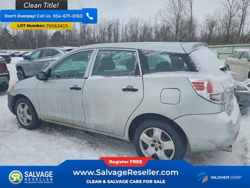 Used 2007 Toyota Matrix FWD image 3