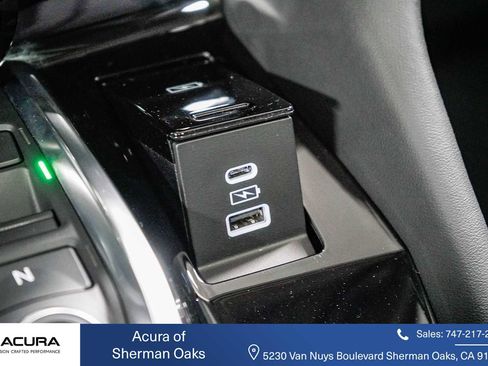 Used 2025 Acura MDX SH-AWD w/ Technology Package image 47