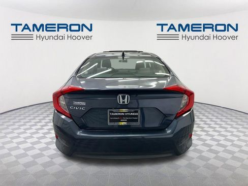 Used 2017 Honda Civic EX image 4