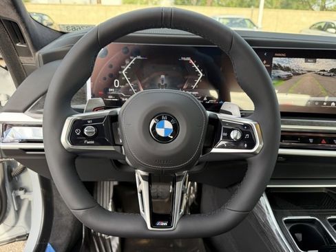 New 2026 BMW 740i 740i w/ Premium Package image 19