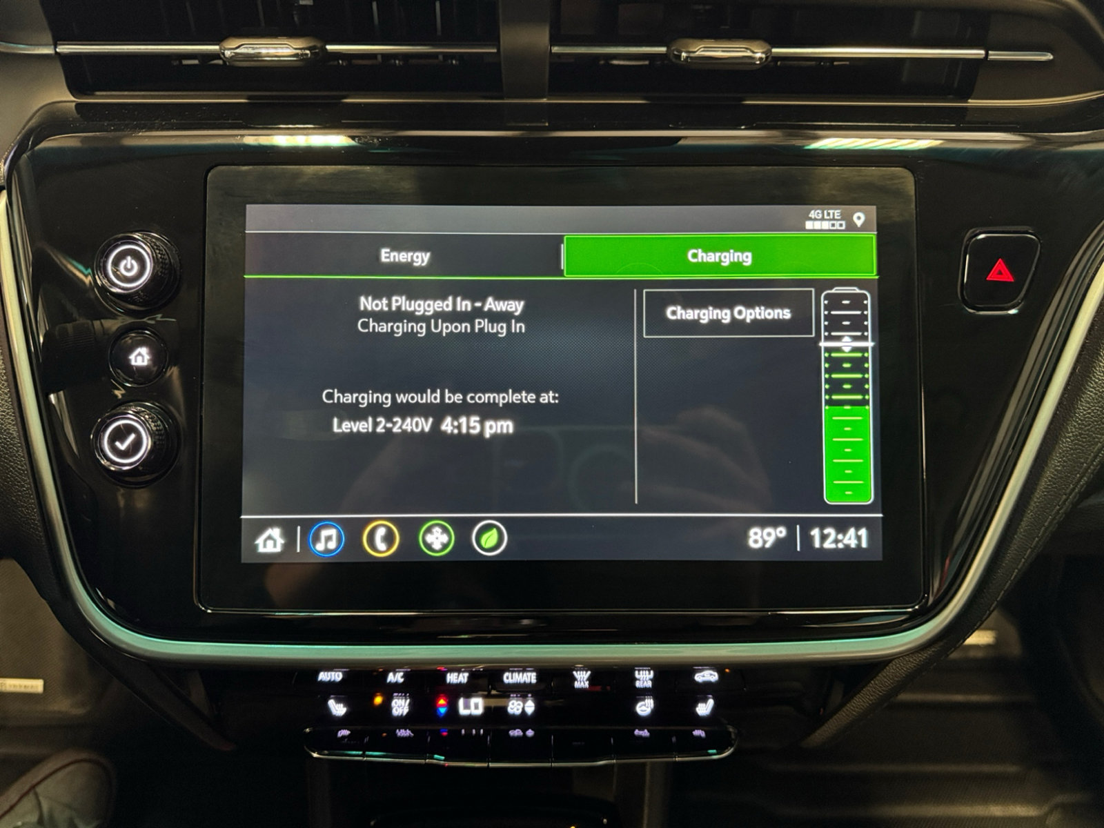 Used 2023 Chevrolet Bolt LT w/ Infotainment Package FWD image 14