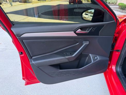 Used 2019 Volkswagen Jetta FWD image 8