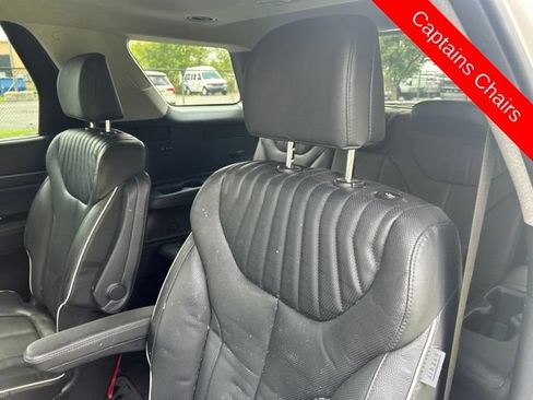 Used 2024 Hyundai Palisade Limited AWD/4WD image 16