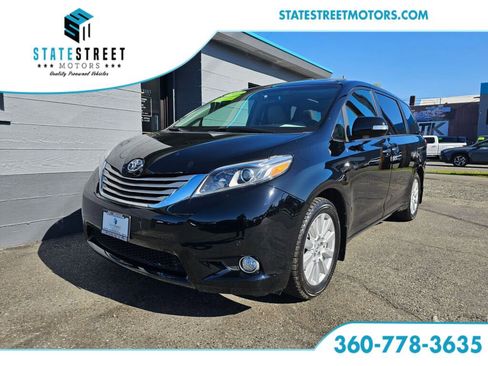 Used 2017 Toyota Sienna Limited Premium image 1