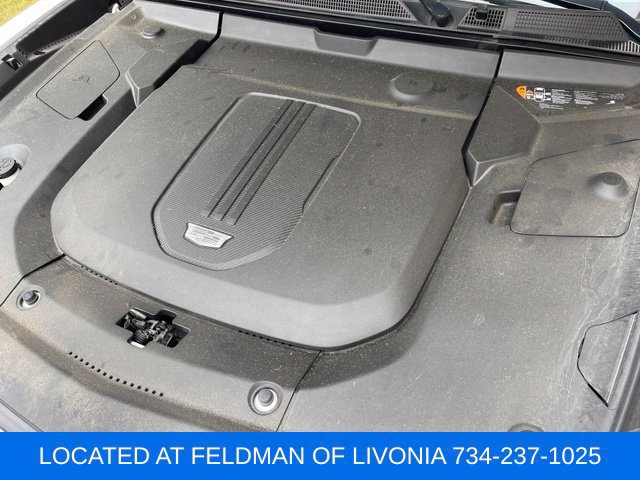 Certified 2024 Cadillac Lyriq Luxury AWD/4WD image 33