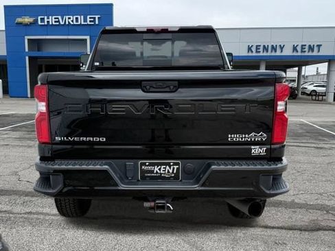 Certified 2024 Chevrolet Silverado 2500 High Country w/ High Country Premium Package AWD/4WD image 7