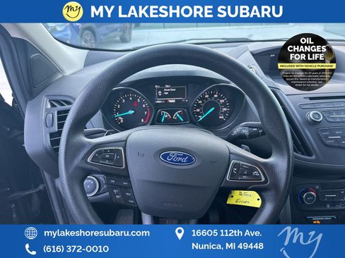 Used 2017 Ford Escape SE image 11