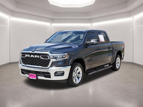 Used 2025 RAM 1500 Lone Star RWD image 3
